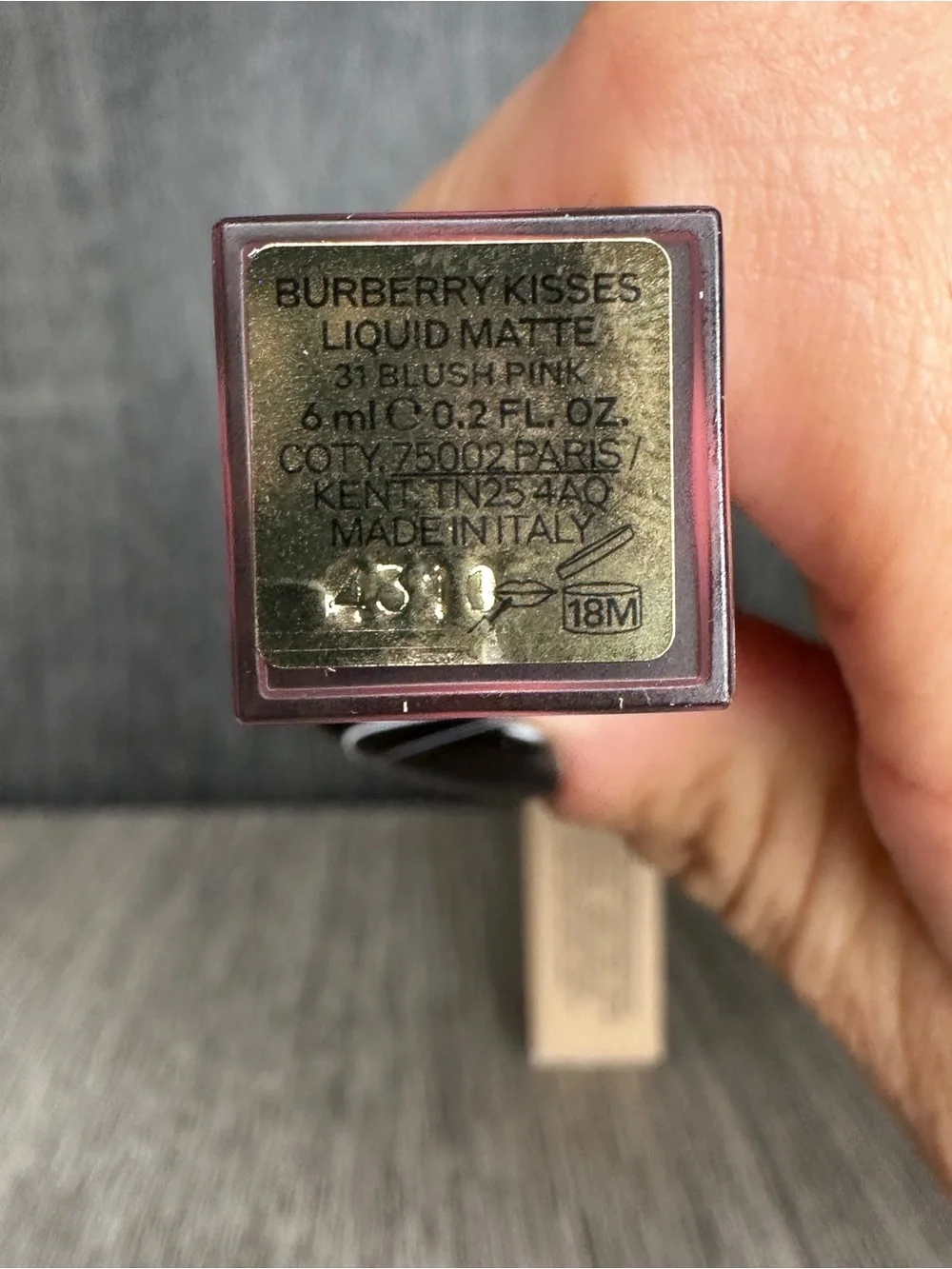 Burberry Kisses Liquid Matte Lipstick - Blush Pink